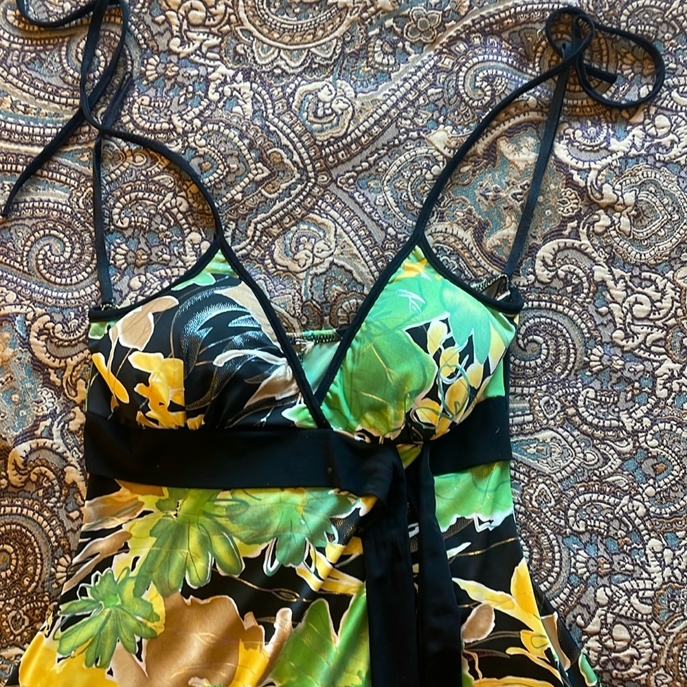 Unknown Brand, Tropical Floral Dress, Greens, Yellows, Black. Small